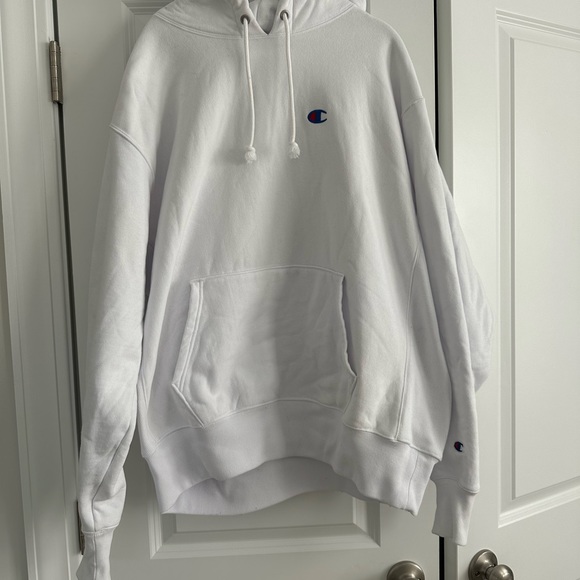 White hooded sweatshirt - Picture 1 of 4
